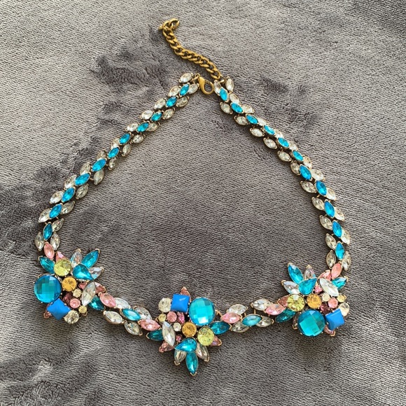 Statement necklace - Picture 3 of 3